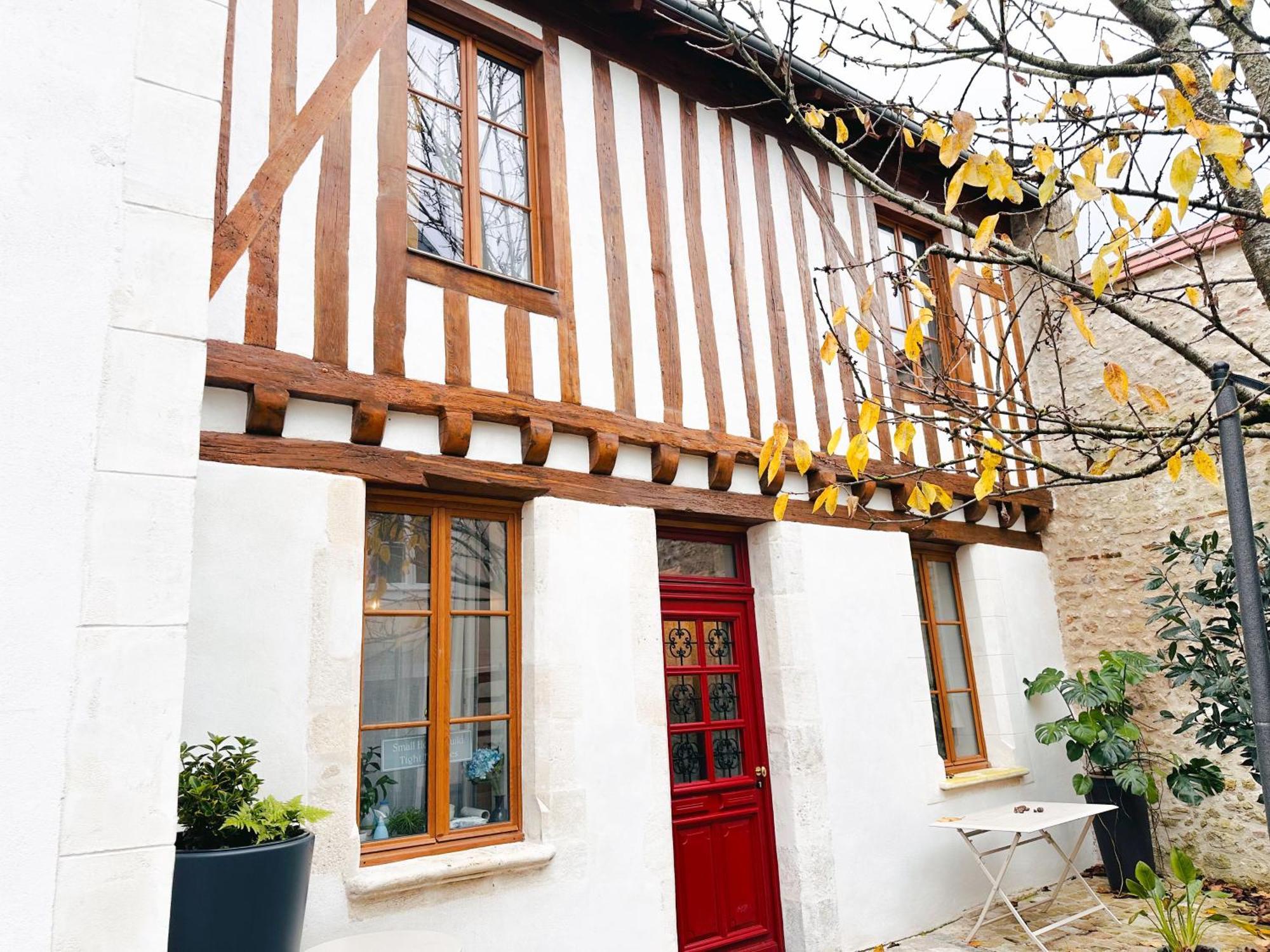 Domaine De Charme Au Coeur D'Orleans Classe 3 Etoiles - Bords De Loire - 21 Couchages Avec Parkings Prives 외부 사진